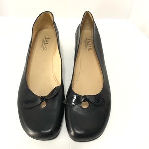 Lazio Collezione loafer, flat demi wedge, black leather EUC sz 9, leathe…
